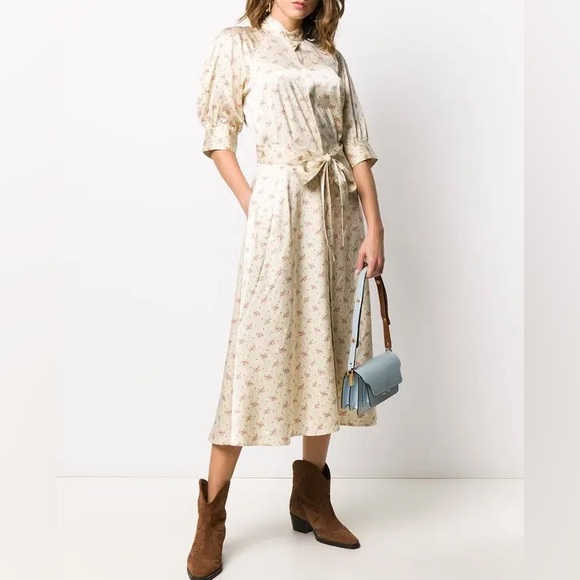 Polo Ralph Lauren Dresses & Skirts - Polo Ralph Lauren Gorgeous Women’s Tied - Waist Puff Sleeve Dress